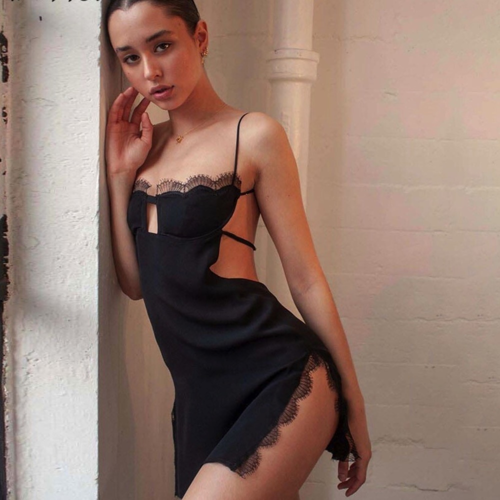 NEW! Sexy Black lace Ayla dress backless thigh slit thin strap tie back dress